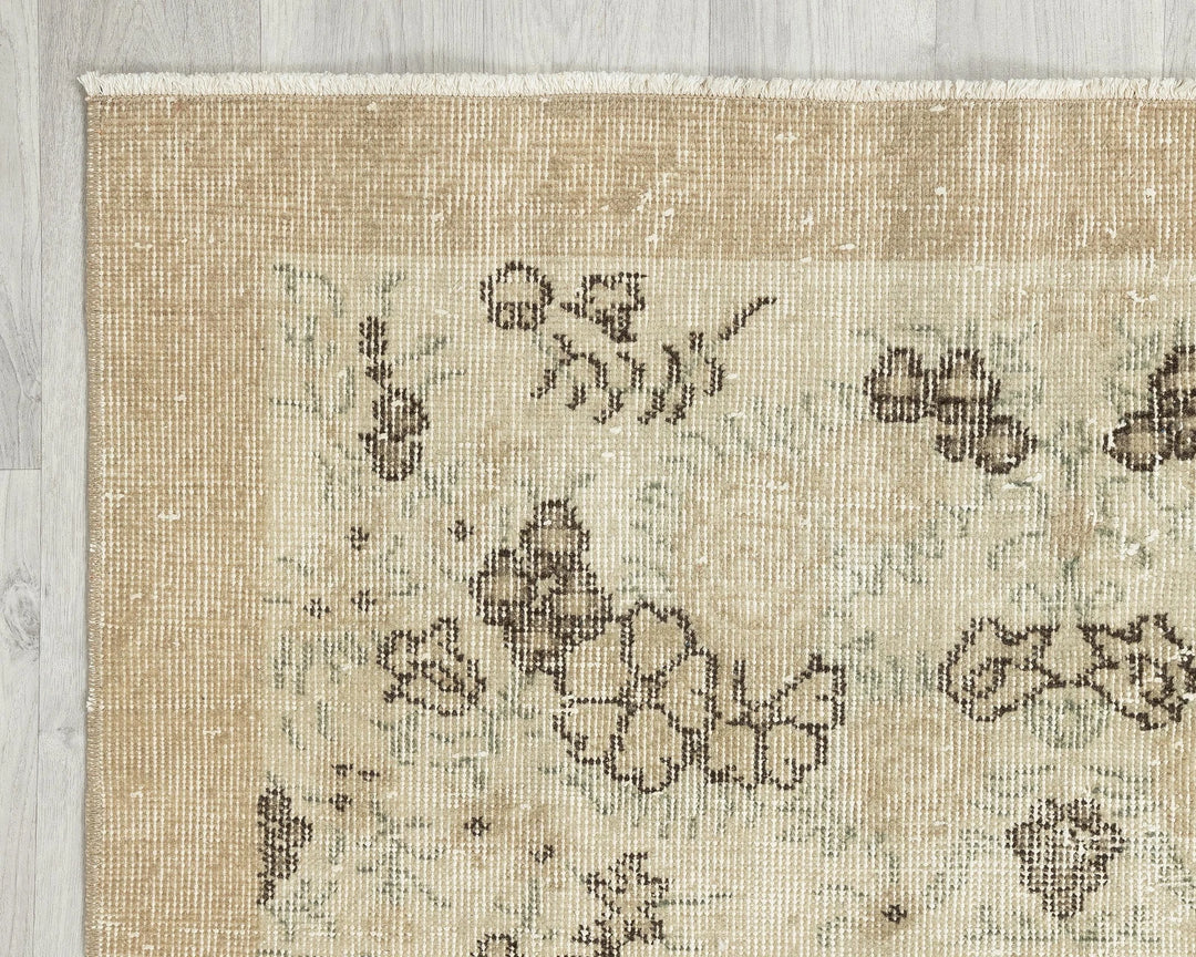 Multicolor Turkish Oushak Rug 3' 8" x 6' 8" Hand-Knotted | No. VR59417
