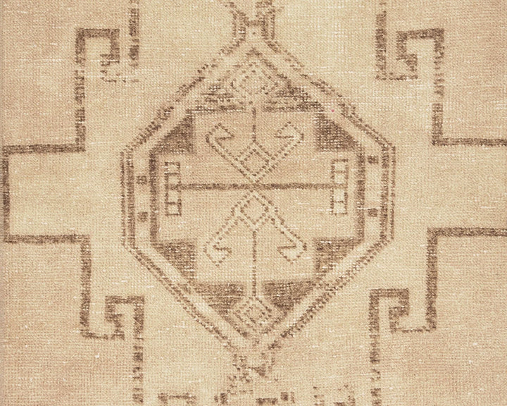 Beige Turkish Oushak Rug 2'8" x 11'4" Hand-Knotted | No. VR59434