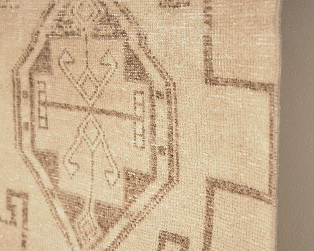 Beige Turkish Oushak Rug 2'8" x 11'4" Hand-Knotted | No. VR59434