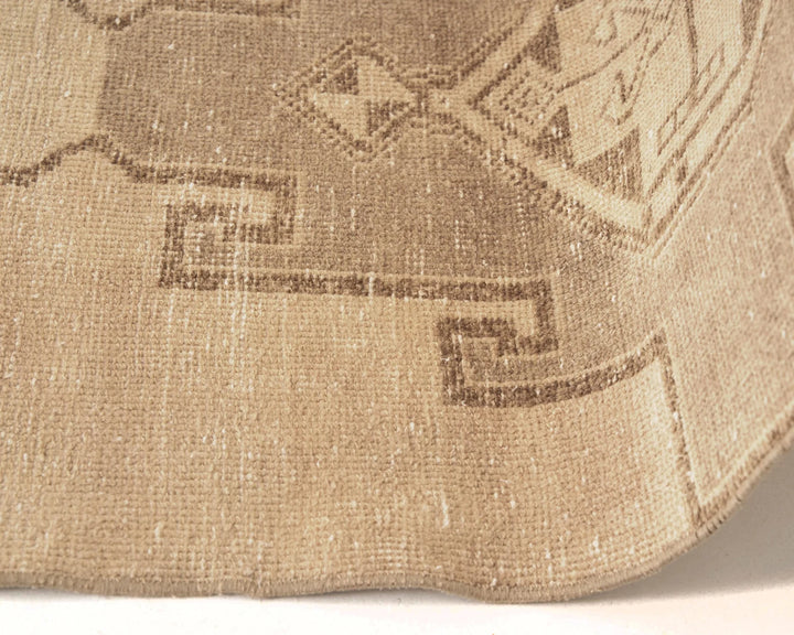 Beige Turkish Oushak Rug 2'8" x 11'4" Hand-Knotted | No. VR59434