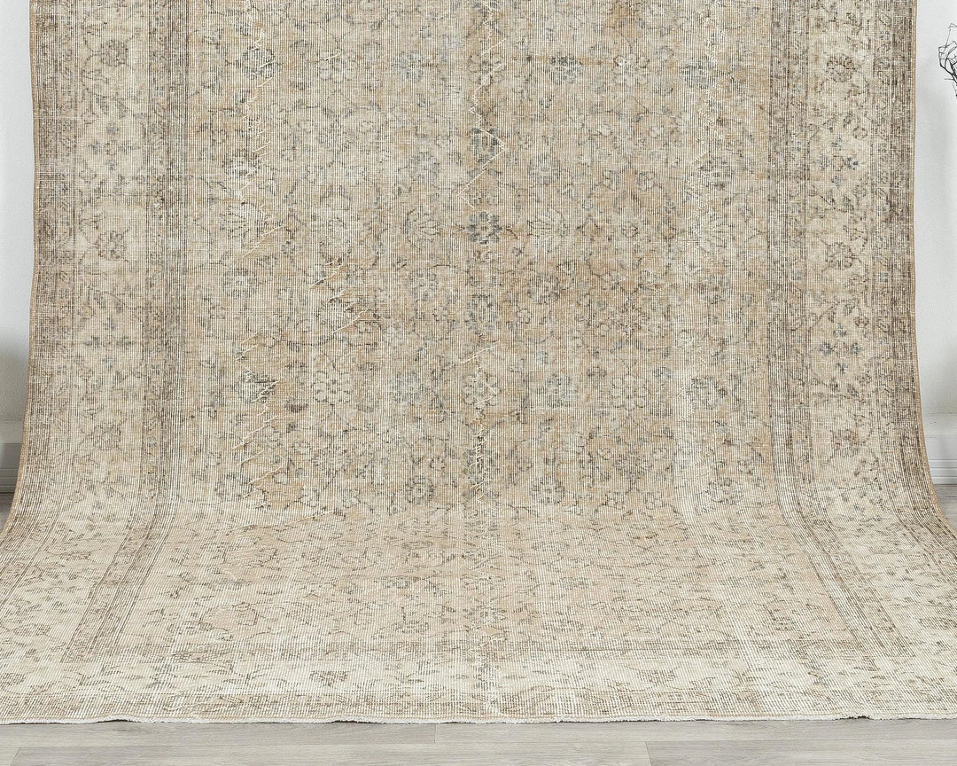 Multicolor Turkish Oushak Rug 7' x 10' Hand-Knotted | No. VR59494