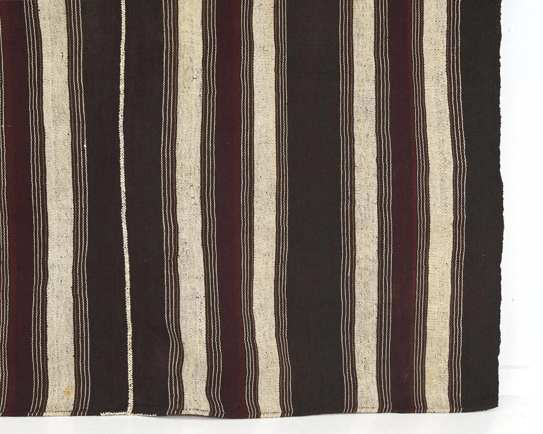 Brown Turkish Kilim Rug 6'6" x 5'3" Flat-Weave | No. VR59495