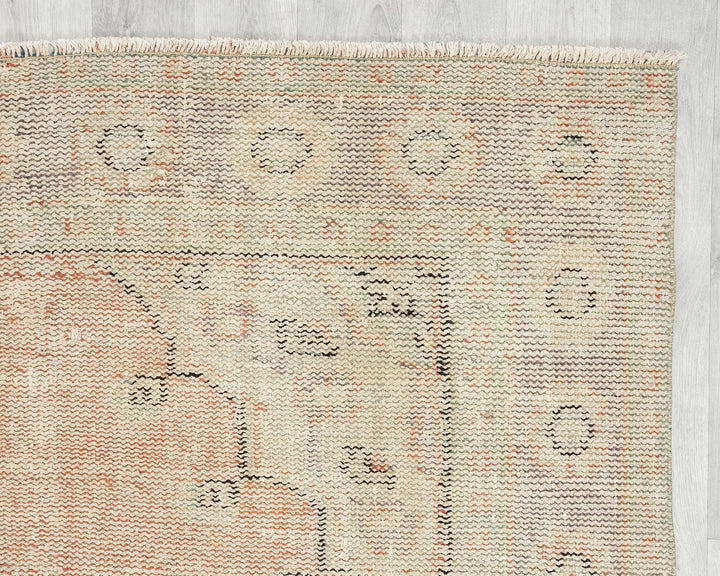 Multicolor Turkish Oushak Rug 5' 7" x 9' 2" Hand-Knotted | No. VR59569