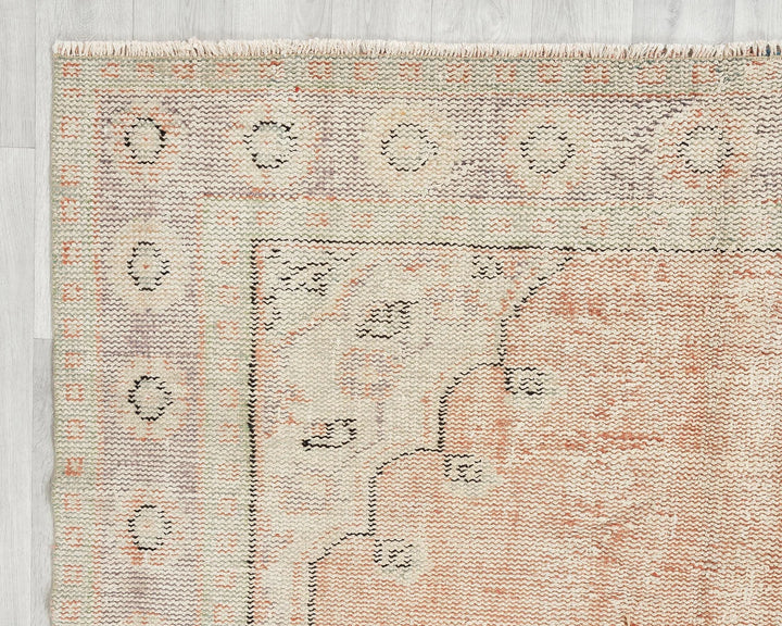 Multicolor Turkish Oushak Rug 5' 7" x 9' 2" Hand-Knotted | No. VR59569