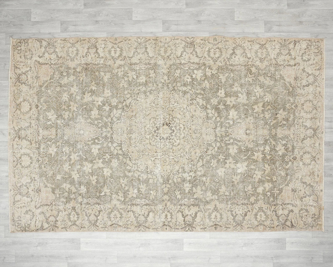 Multicolor Turkish Oushak Rug 6' 7" x 10' Hand-Knotted | No. VR59733