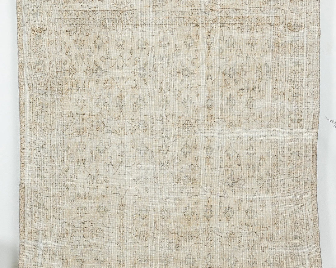 Beige Turkish Oushak Rug 6'1" x 9'5" Hand-Knotted | No. VR59965