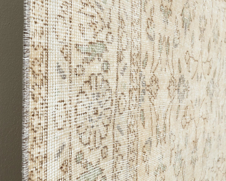 Beige Turkish Oushak Rug 6'1" x 9'5" Hand-Knotted | No. VR59965