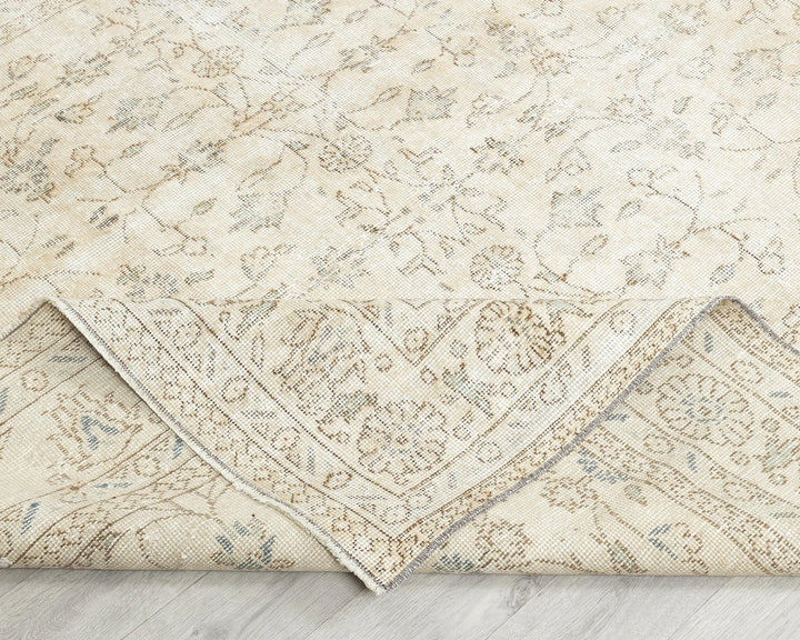 Beige Turkish Oushak Rug 6'1" x 9'5" Hand-Knotted | No. VR59965