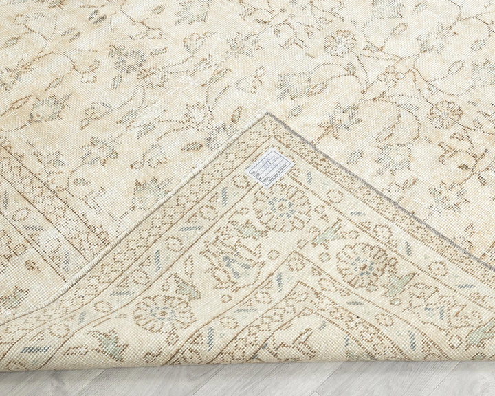 Beige Turkish Oushak Rug 6'1" x 9'5" Hand-Knotted | No. VR59965