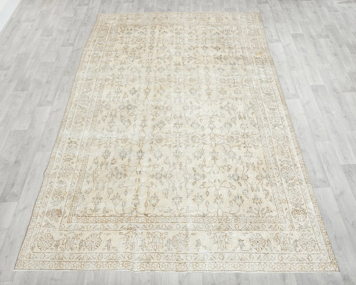 Beige Turkish Oushak Rug 6'1" x 9'5" Hand-Knotted | No. VR59965