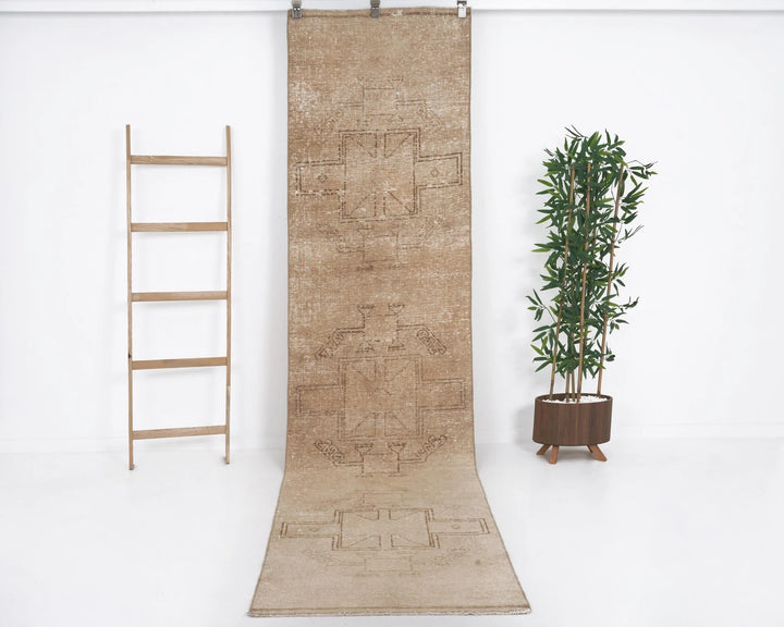 Multicolor Turkish Oushak Rug 2'7" x 11' Hand-Knotted | No. VR60023