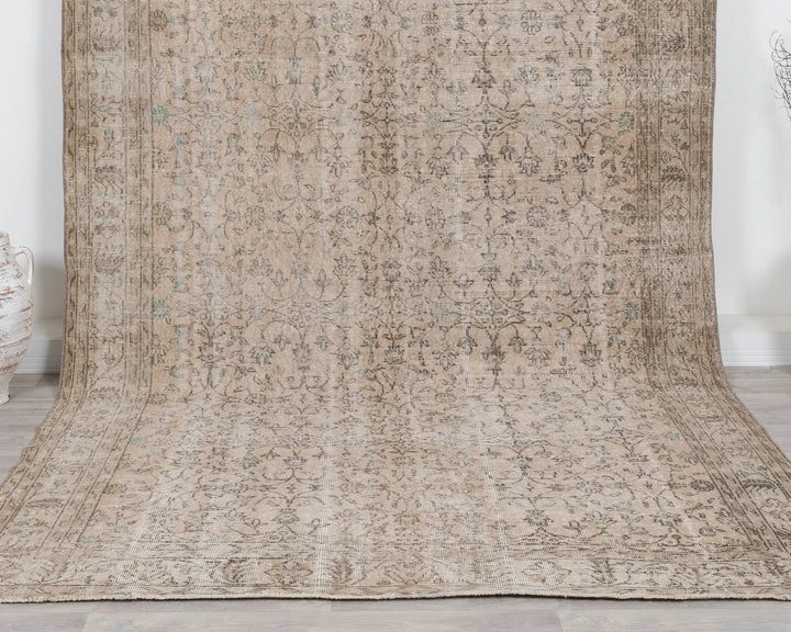 Beige Turkish Oushak Rug 7'1" x 10'9" Hand-Knotted | No. VR60312