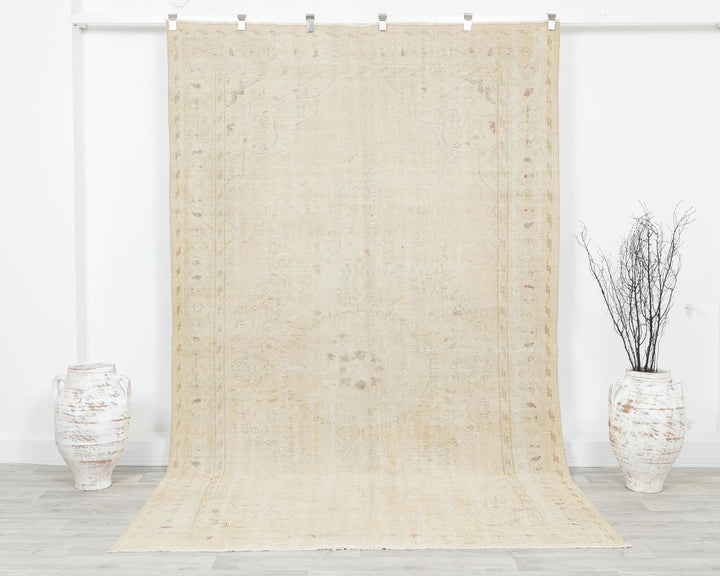 Beige Turkish Oushak Rug 6' x 9' 10" Hand-Knotted | No. VR60387