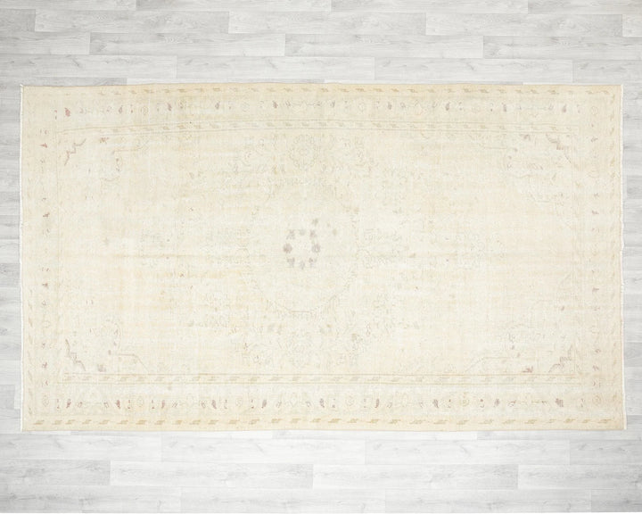 Beige Turkish Oushak Rug 6' x 9' 10" Hand-Knotted | No. VR60387
