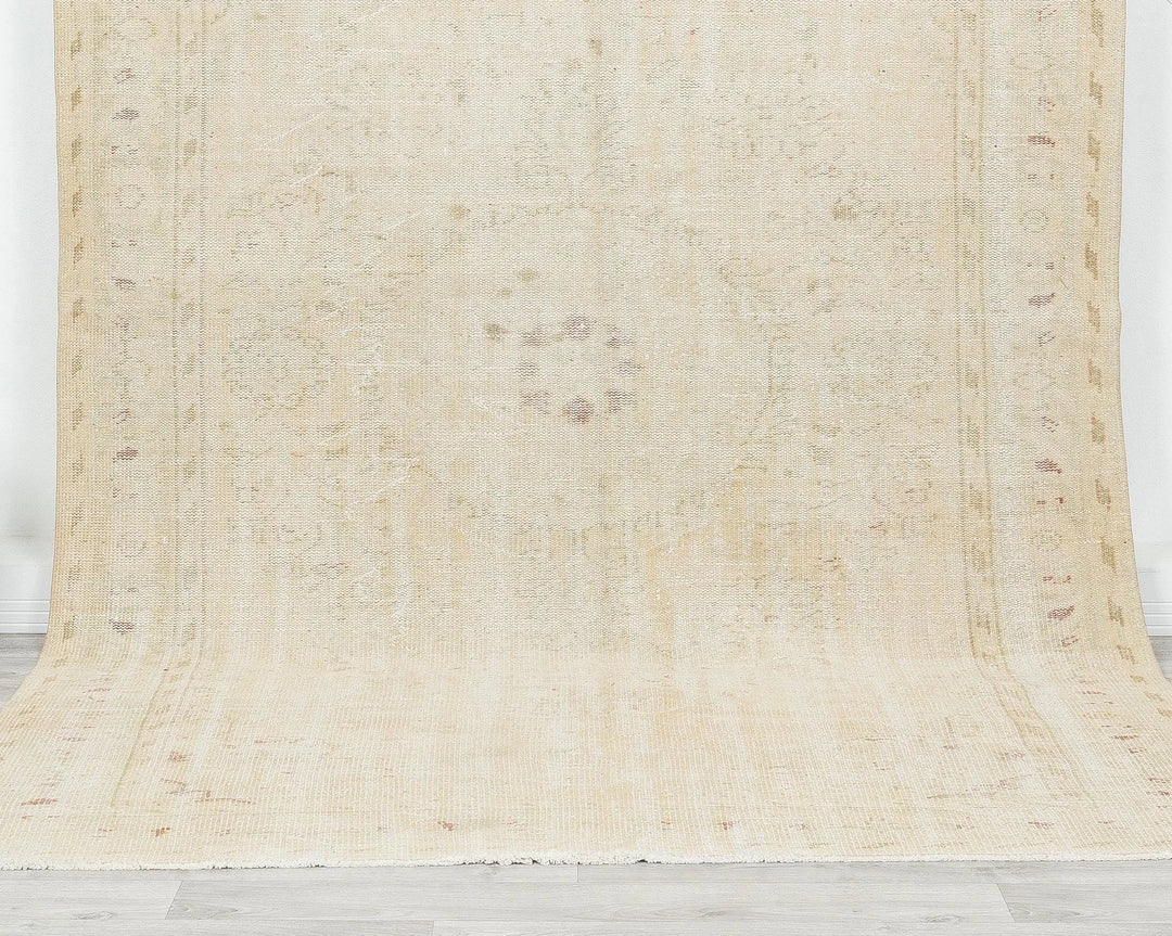 Beige Turkish Oushak Rug 6' x 9' 10" Hand-Knotted | No. VR60387