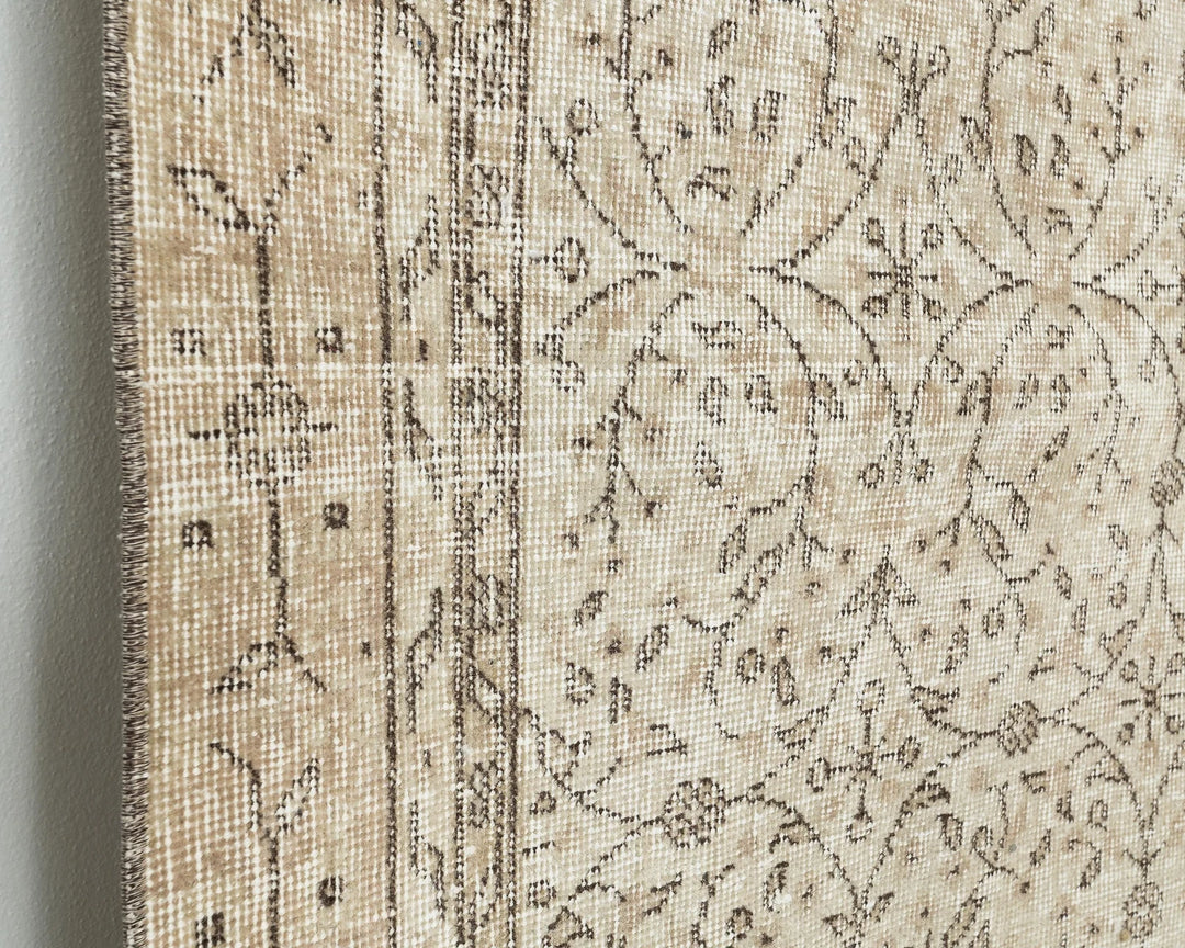 Beige Turkish Oushak Rug 6' x 9' 4" Hand-Knotted | No. VR60672