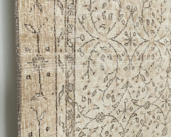 Beige Turkish Oushak Rug 6' x 9' 4" Hand-Knotted | No. VR60672