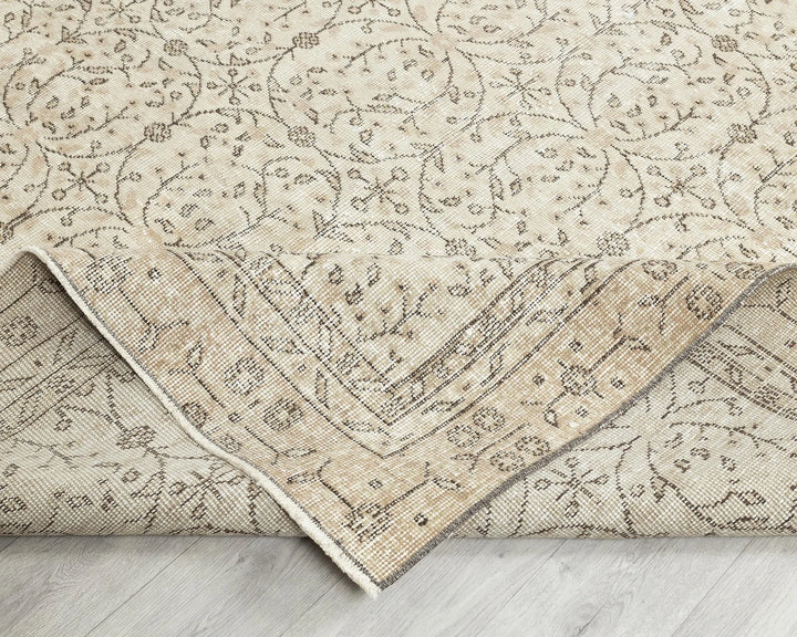 Beige Turkish Oushak Rug 6' x 9' 4" Hand-Knotted | No. VR60672