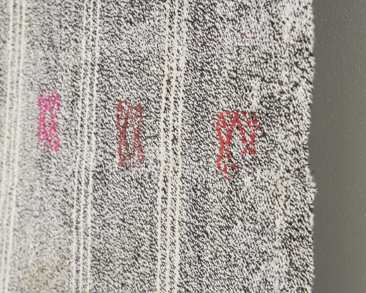 Runner Rug 3' 4" x 20' 4" | No. VR61005