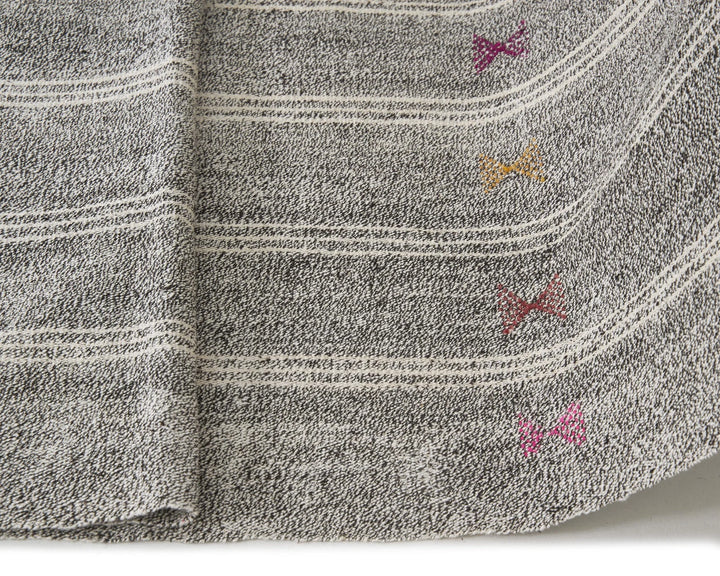 Runner Rug 3' 4" x 20' 4" | No. VR61005