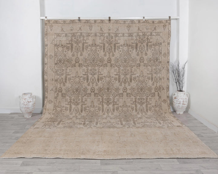 Beige Turkish Oushak Rug 9'3" x 12'6" Hand-Knotted | No. VR61018