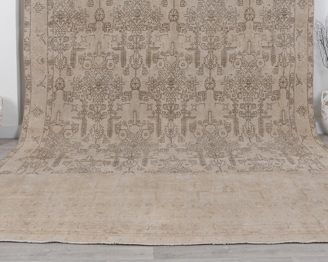 Beige Turkish Oushak Rug 9'3" x 12'6" Hand-Knotted | No. VR61018