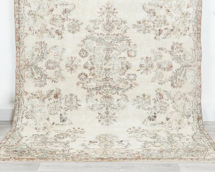 Beige Turkish Oushak Rug 5' 10" x 9' Hand-Knotted | No. VR61218