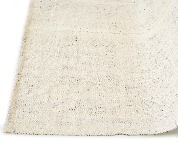 White Turkish Kilim Rug 5'7" x 8'2" Flat-Weave | No. VR61228