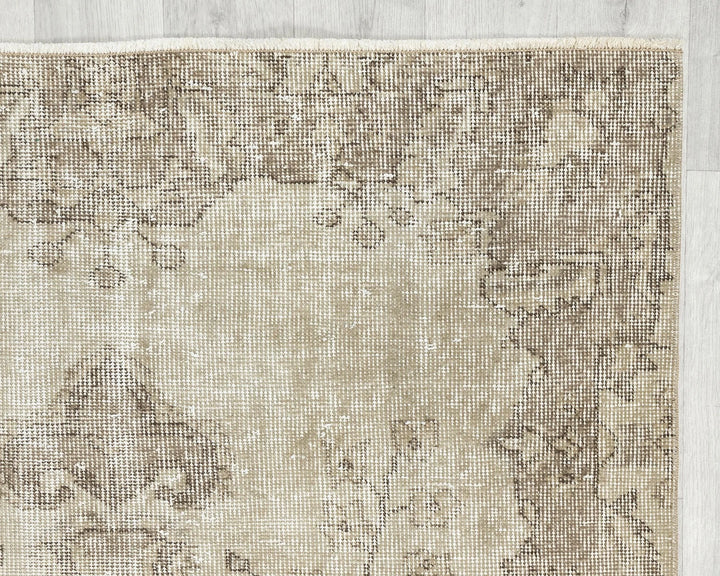 Multicolor Turkish Oushak Rug 3' 7" x 6' 6" Hand-Knotted | No. VR61552