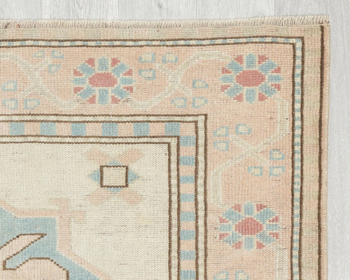 Beige Turkish Oushak Rug 3' 11" x 5' 6" Hand-Knotted | No. VR61558