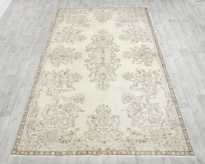 Beige Turkish Oushak Rug 6' 4" x 10' 4" Hand-Knotted | No. VR61962
