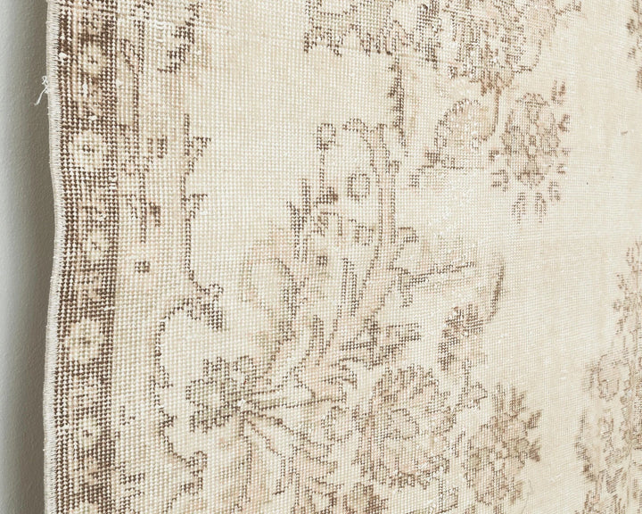 Beige Turkish Oushak Rug 6' 4" x 10' 4" Hand-Knotted | No. VR61962