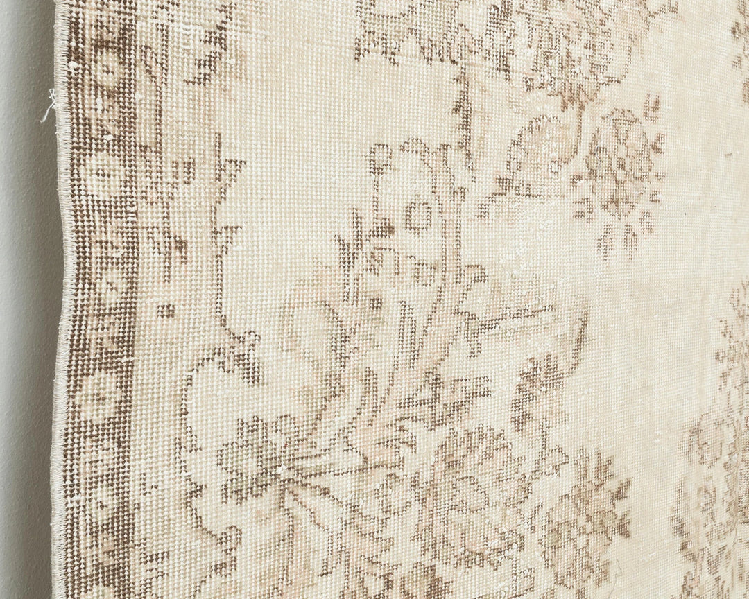 Beige Turkish Oushak Rug 6' 4" x 10' 4" Hand-Knotted | No. VR61962