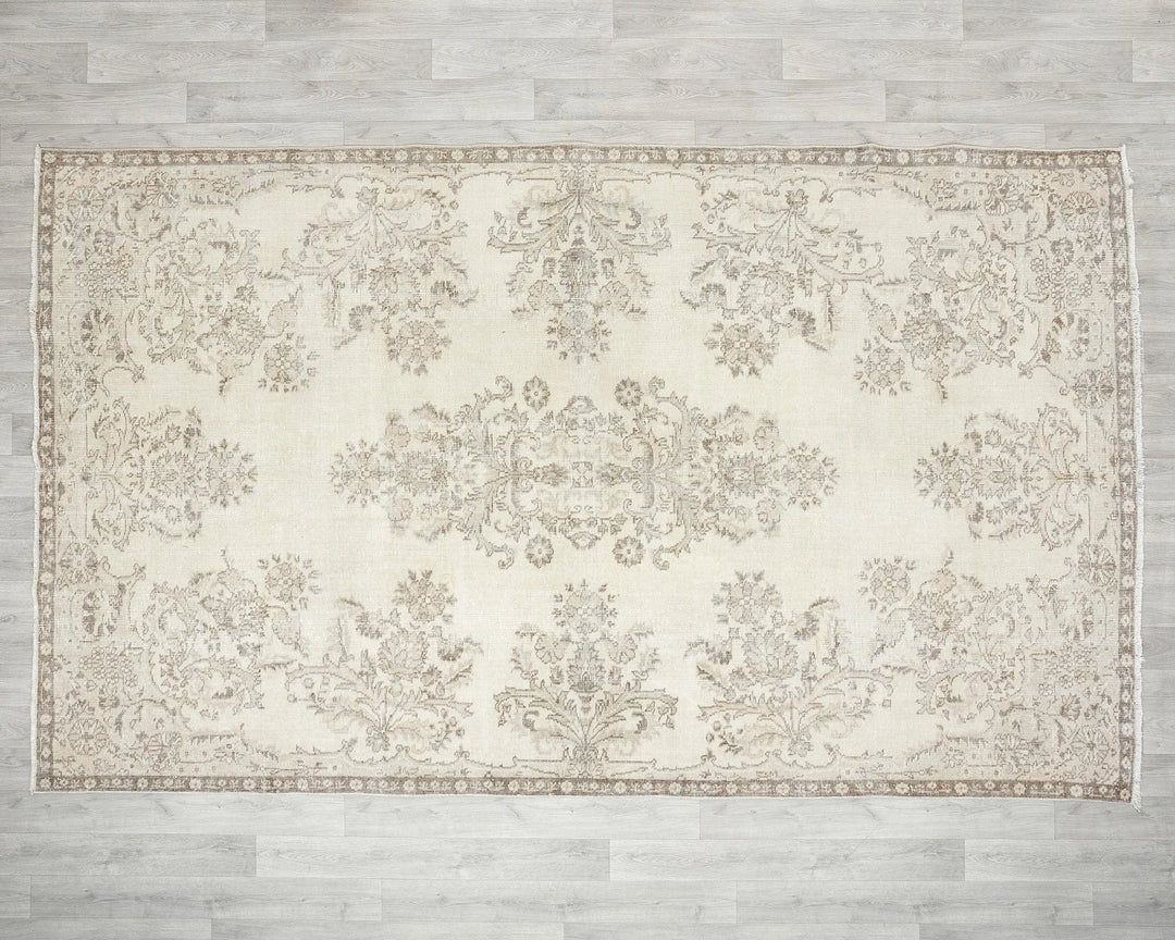 Beige Turkish Oushak Rug 6' 4" x 10' 4" Hand-Knotted | No. VR61962