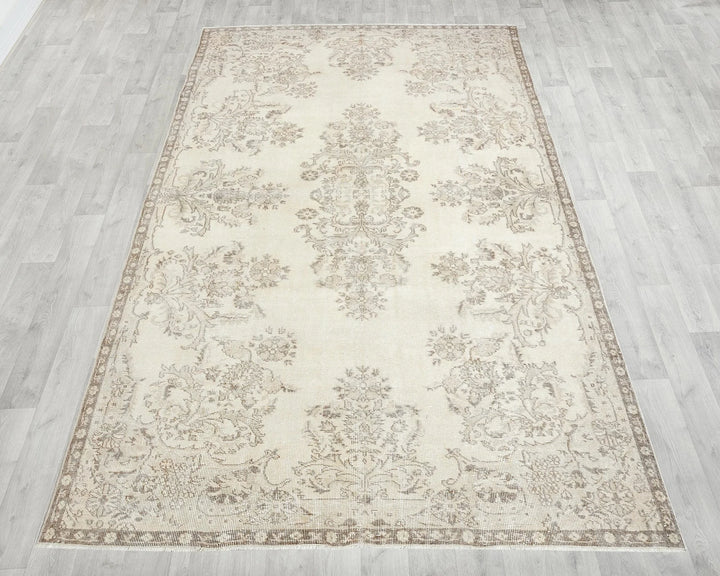Beige Turkish Oushak Rug 6' 4" x 10' 4" Hand-Knotted | No. VR61962