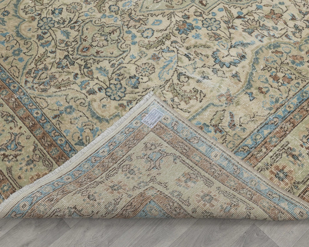Multicolor Turkish Oushak Rug 6' 11" x 10' 2" Hand-Knotted border