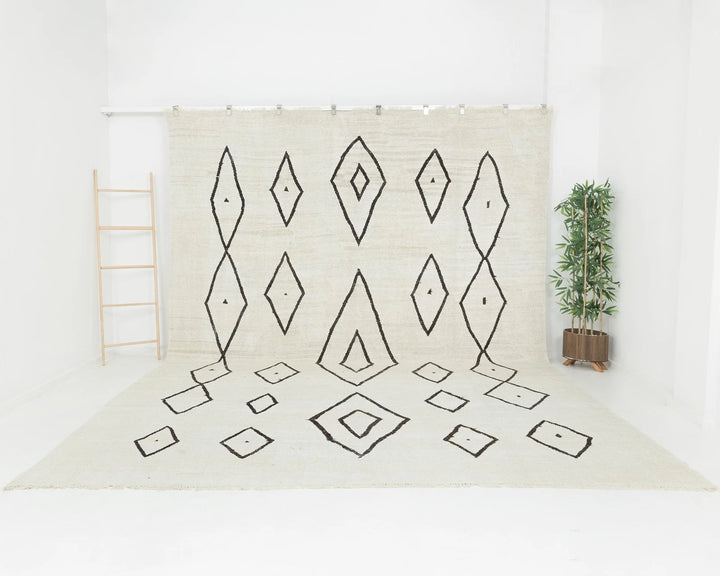 Black Kilim Rug 10' x 14' | No. VR62266
