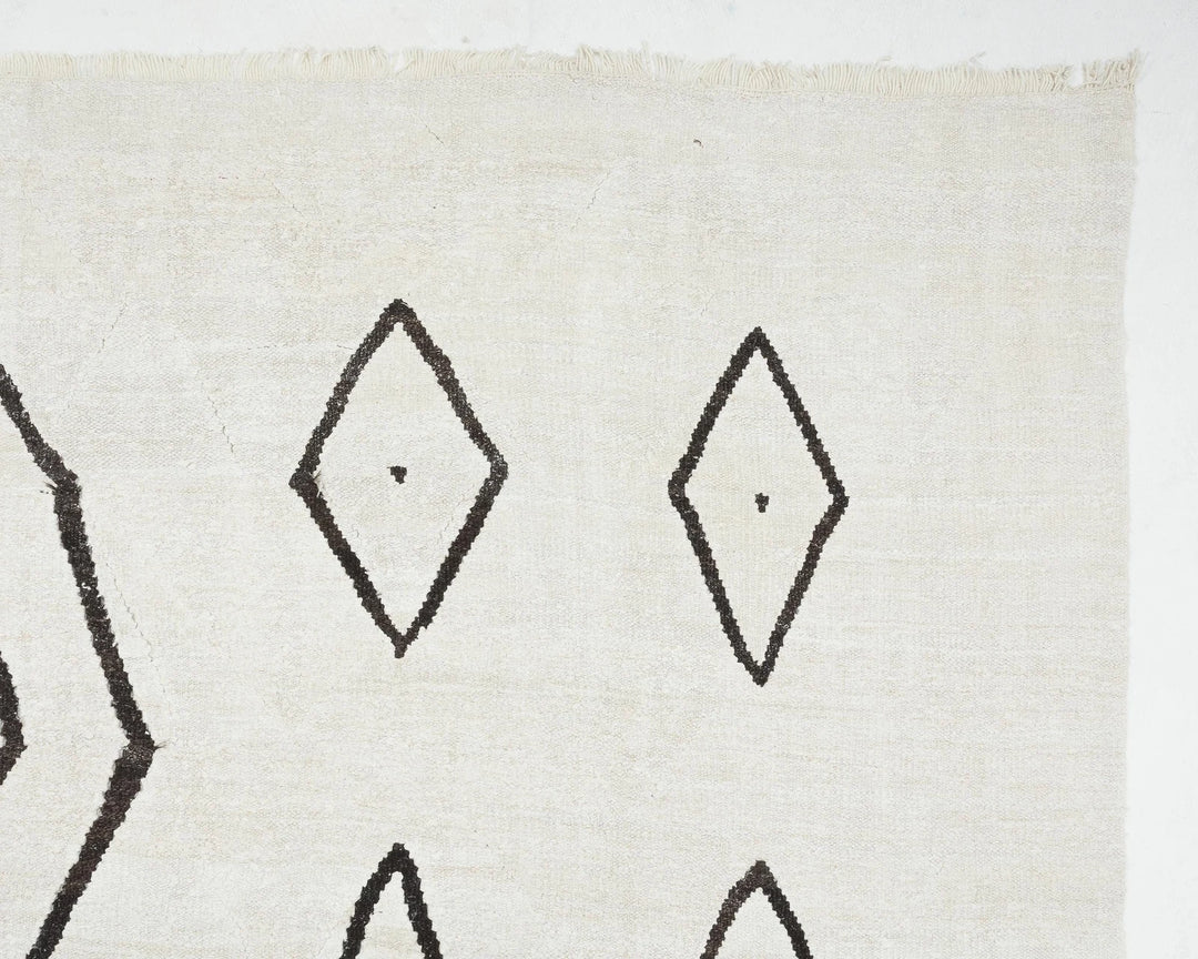 Black Kilim Rug 10' x 14' | No. VR62266