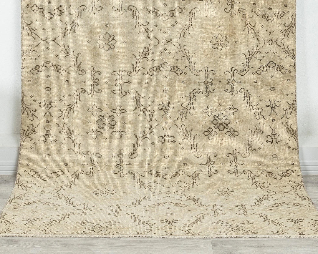 Beige Turkish Oushak Rug 6'9" x 3'8" Hand-Knotted | No. VR62430