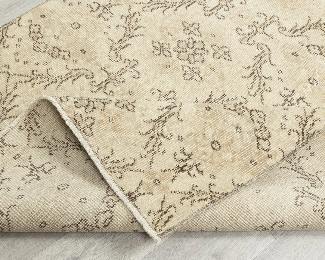 Beige Turkish Oushak Rug 6'9" x 3'8" Hand-Knotted | No. VR62430