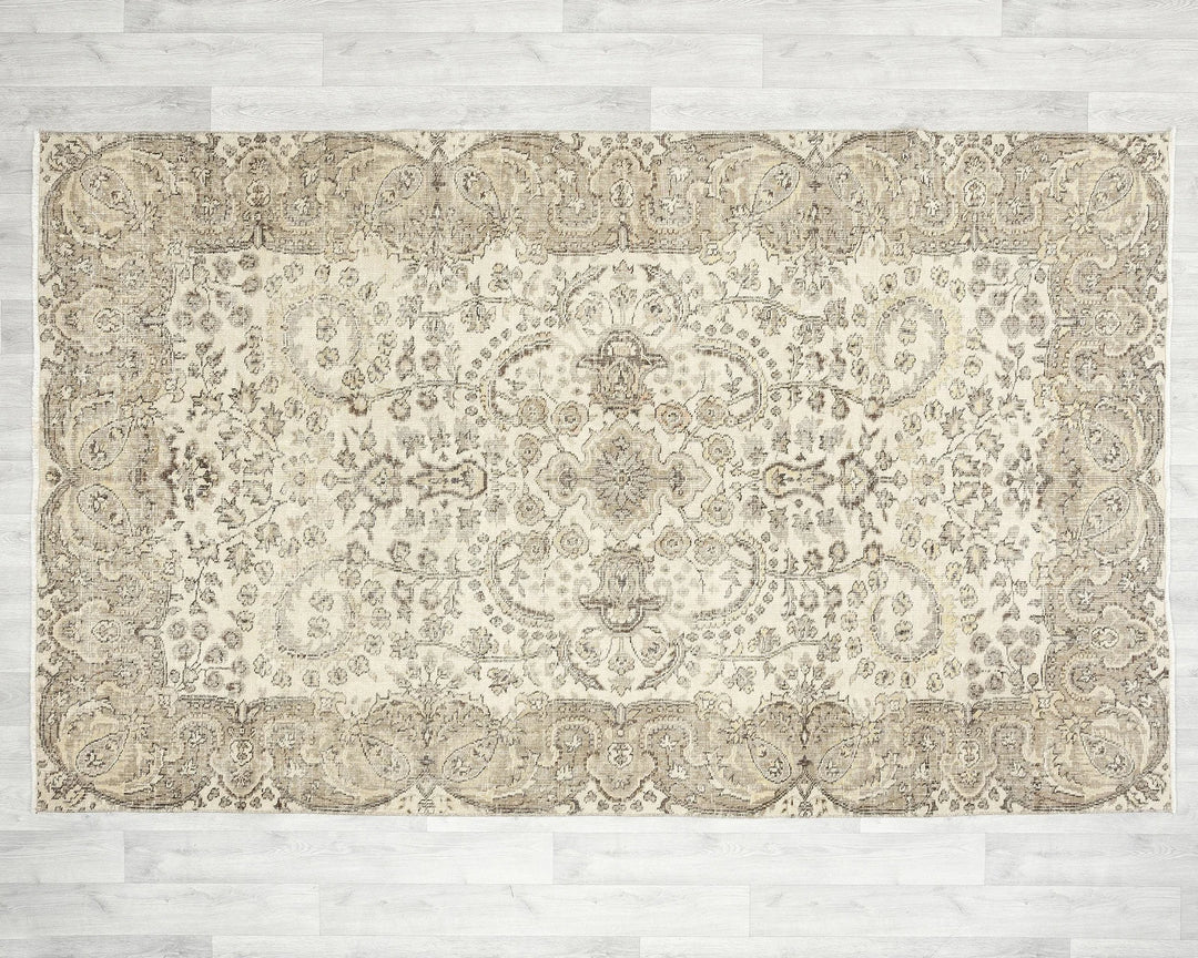 Multicolor Turkish Oushak Rug 5' 2" x 8' 6" Hand-Knotted | No. VR62542