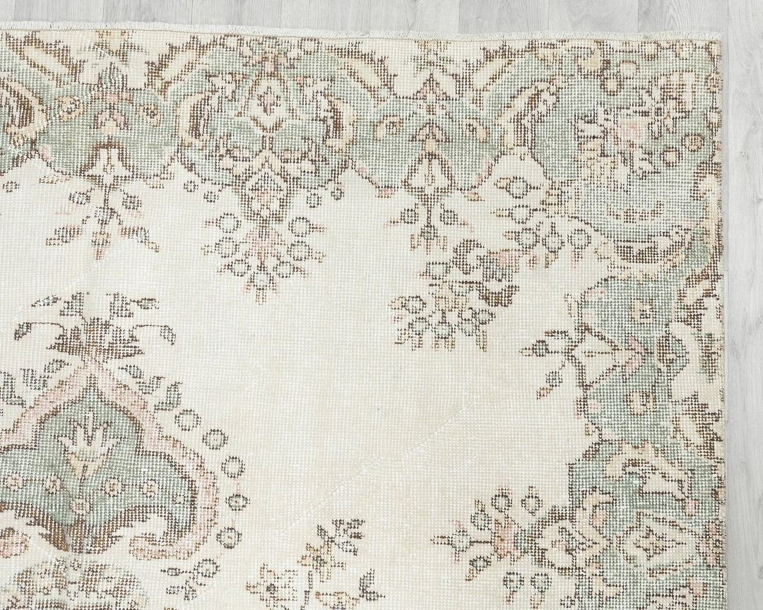 Beige Turkish Oushak Rug 9' 6" x 5' 9" Hand-Knotted | No. VR62682