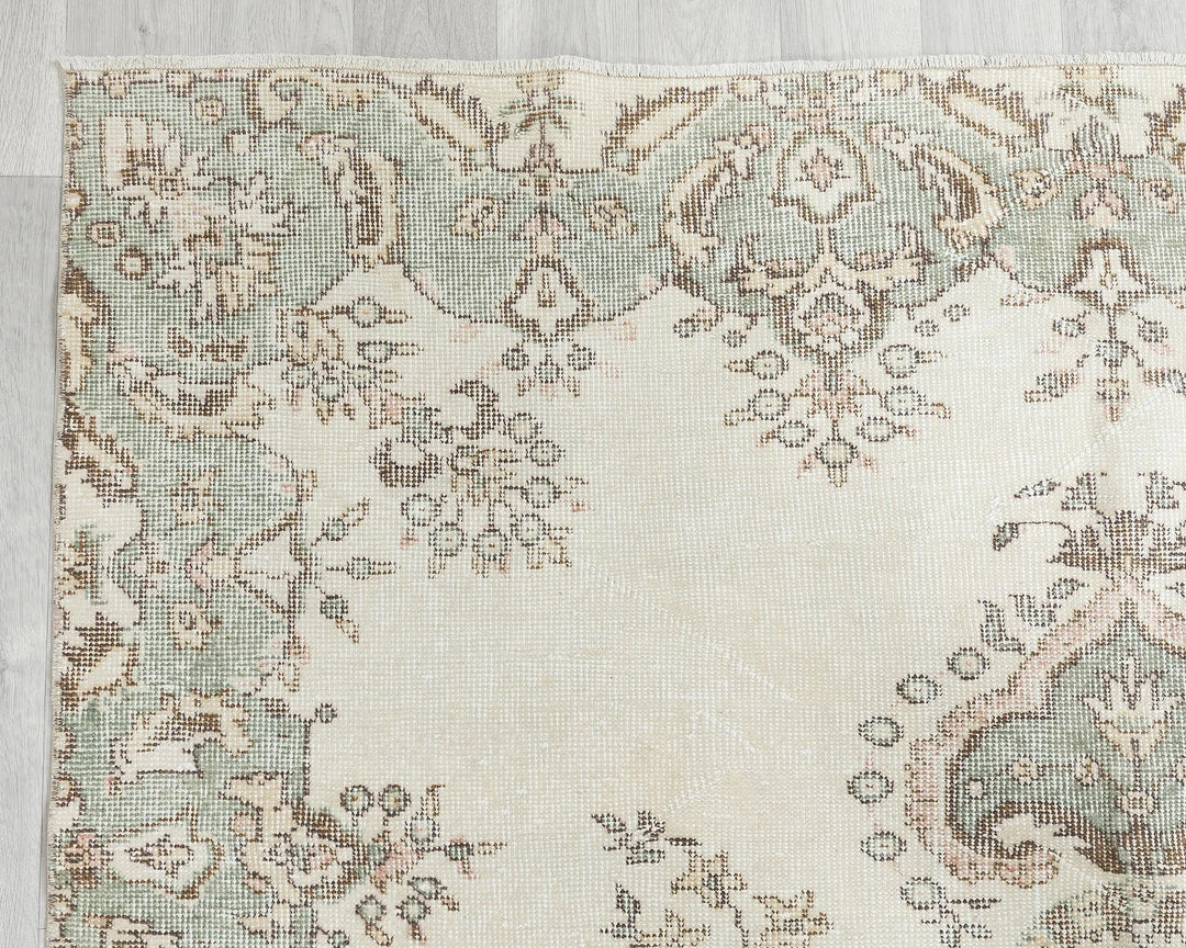 Beige Turkish Oushak Rug 9' 6" x 5' 9" Hand-Knotted | No. VR62682