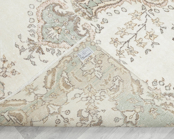 Beige Turkish Oushak Rug 9' 6" x 5' 9" Hand-Knotted | No. VR62682
