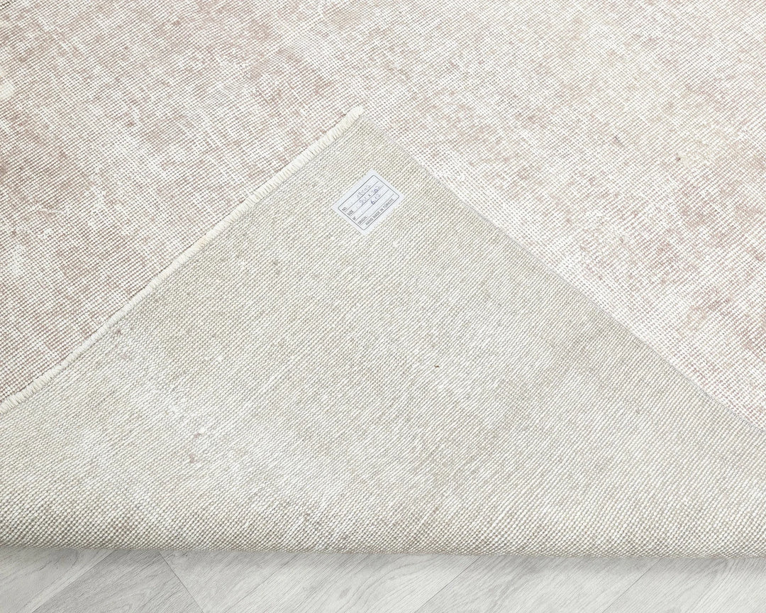 Gray Turkish Oushak Rug 6' 7" x 10' 1" Hand-Knotted texture