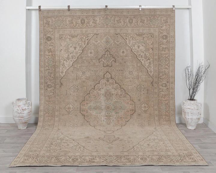 Beige Turkish Oushak Rug 8' 2" x 11' 4" Hand-Knotted | No. VR62908