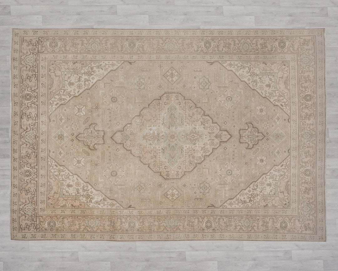 Beige Turkish Oushak Rug 8' 2" x 11' 4" Hand-Knotted | No. VR62908