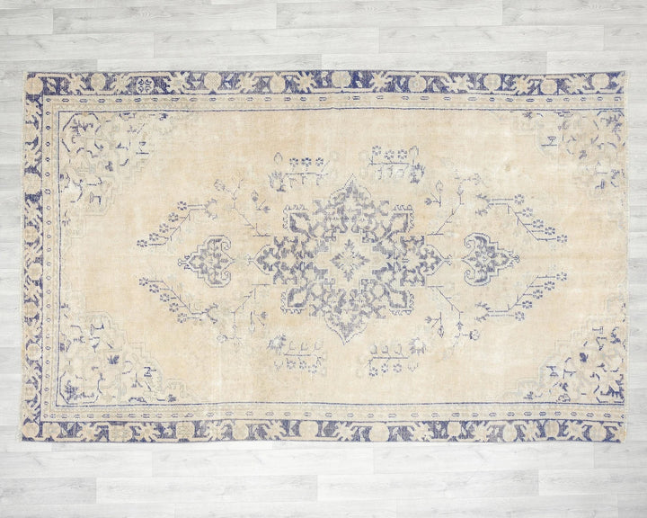 Neutral Oushak Rug 5' 9" x 8' 11" | No. VR62908