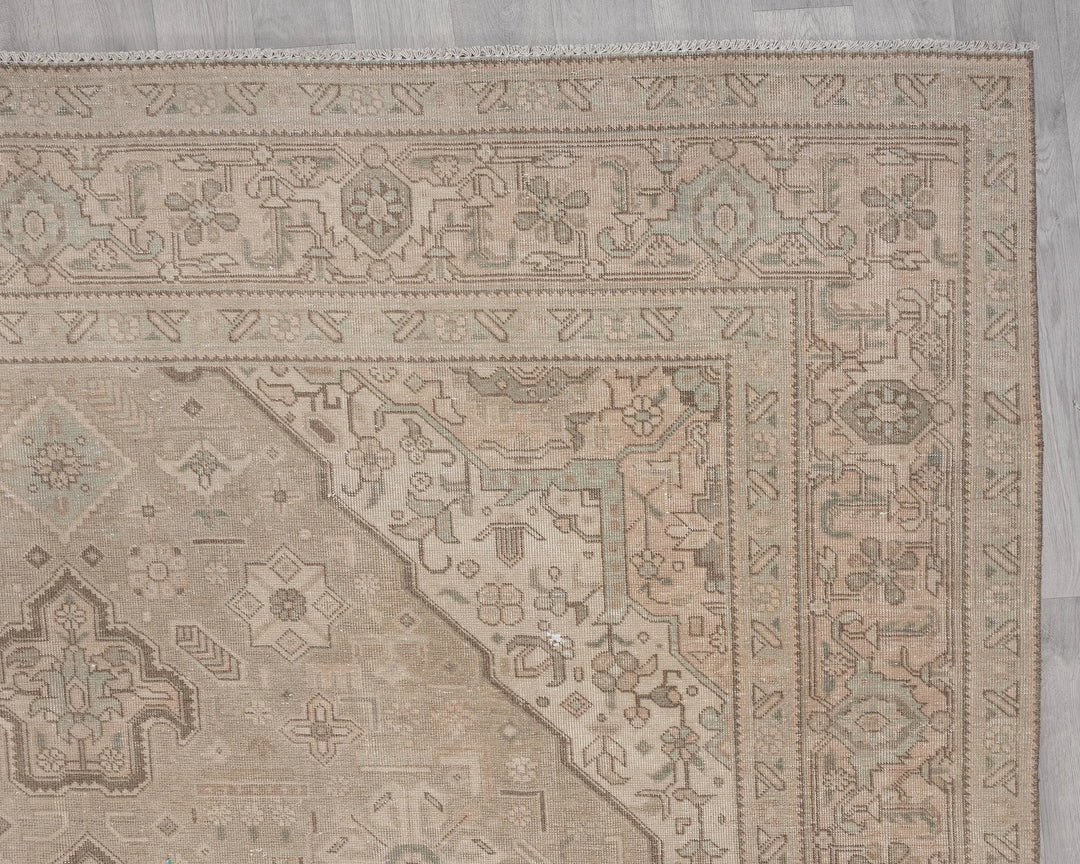 Beige Turkish Oushak Rug 8' 2" x 11' 4" Hand-Knotted | No. VR62908