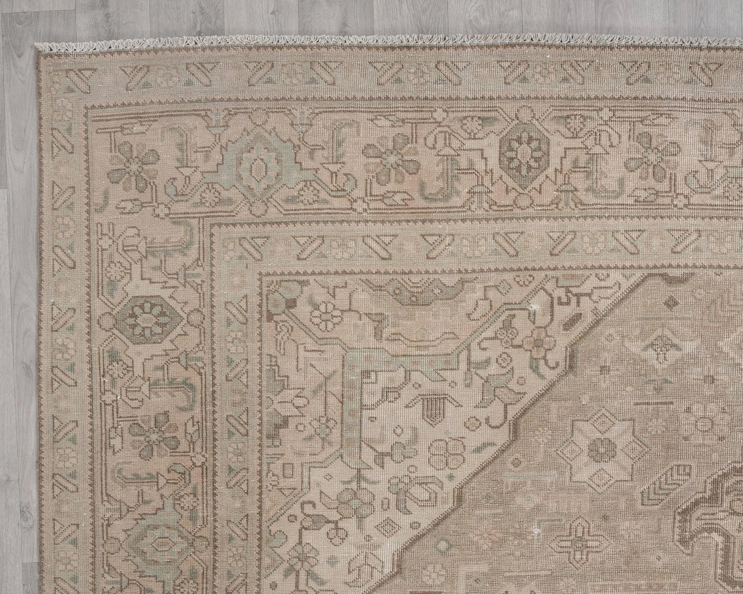 Beige Turkish Oushak Rug 8' 2" x 11' 4" Hand-Knotted | No. VR62908